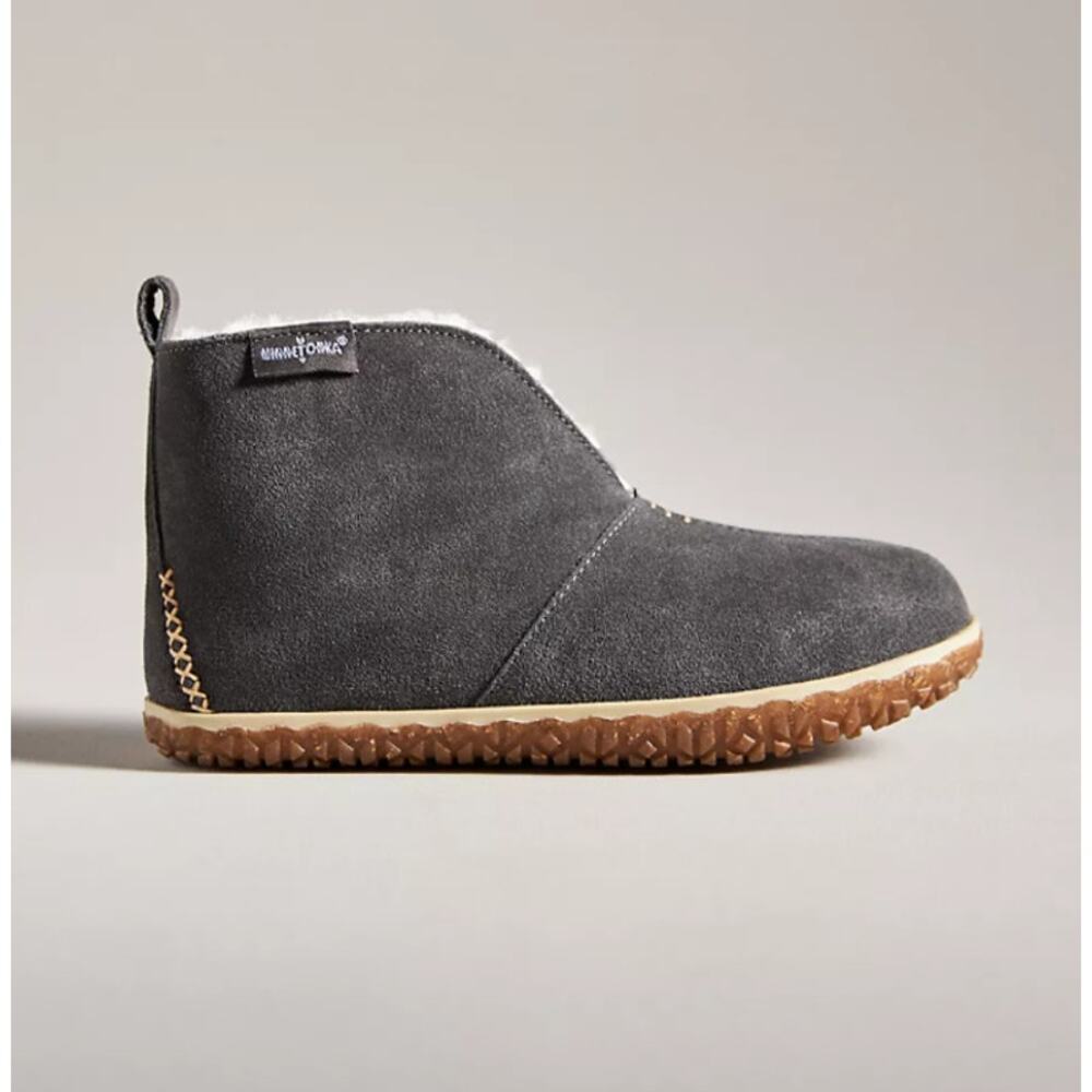 Minnetonka Tucson Hard Sole Slippers Womens 7 Grey Water Resistant Suede Boots